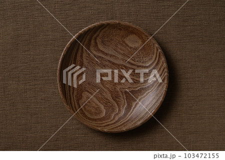 木皿の背景素材 木皿の背景素材 103472155
