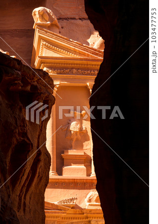 Petra, Jordan Siq, Treasury, Al Khazneh frame view 103477753