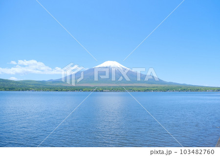 山中湖から見た富士山 山中湖から見た富士山 103482760