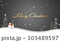 雪が舞う中を雪だるまたちが歩く、メリークリスマスの文字 103489597
