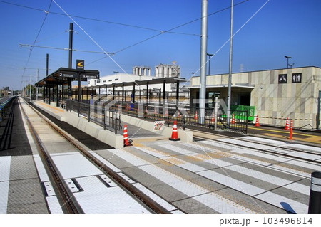 『交通未来都市うつのみや』建設が済み開業を待つ… 芳賀・宇都宮LRT【清原地区市民センター前】駅 103496814