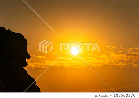 潮瀬埼岩礁地帯奇岩怪石 夕景 潮瀬埼岩礁地帯奇岩怪石 夕景 103500370