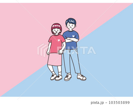 お揃いの服を着て寄り添う若いカップル　ペアルック 103503899