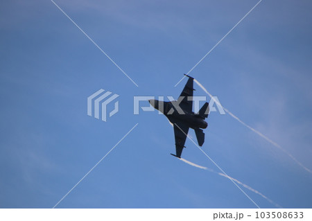 航空自衛隊F2戦闘機 103508633
