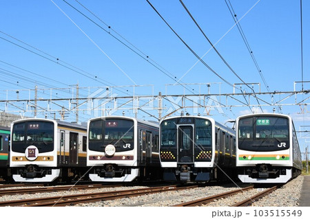 車両基地で並ぶ205系600番台とE131系600番台 103515549