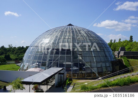 岡山県津山市にある都市型公園「グリーンヒルズ津山」:グラスハウス 岡山県津山市にある都市型公園「グリーンヒルズ津山」:グラスハウス 103516186