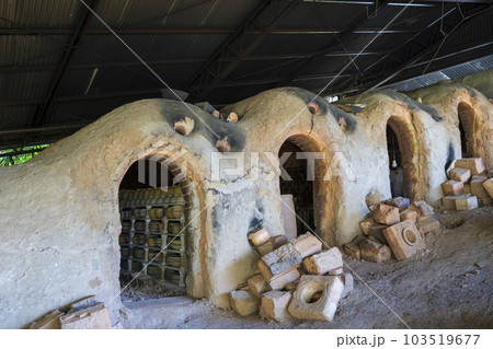 陶芸の登り窯 103519677