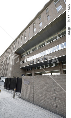 中高一貫教育を提供する私立男子中学校・高等学校の大阪星光学院 103524863