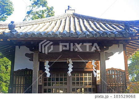 上宮天満宮境内の御霊屋 上宮天満宮境内の御霊屋 103529068