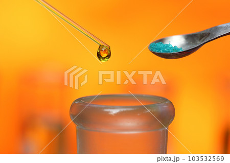 Test tube with dropper and spatula 103532569