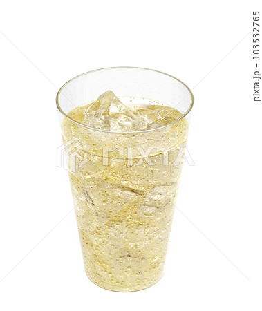 グラス ジンジャエール イラスト リアル 103532765