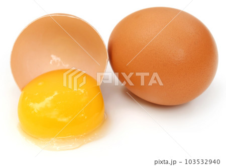 Eggs broken with yolk Eggs broken with yolk 103532940