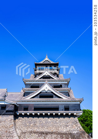 天守閣 の 修復 が終わった 熊本城 【 熊本 の 復興 の シンボル 】 天守閣 の 修復 が終わった 熊本城 【 熊本 の 復興 の シンボル 】 103534258