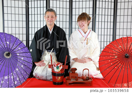 和装婚礼、和装フォトウエディング、フォトスタジオ撮影、白無垢・紋付袴 103539658