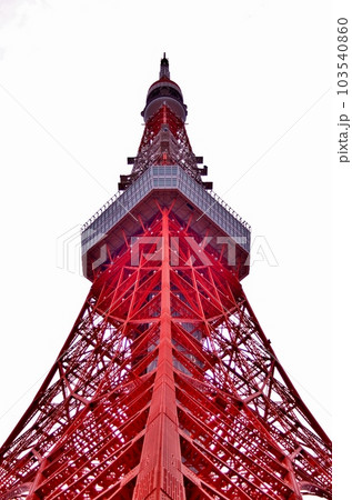 東京のシンボル 日本電波塔の写真素材 [103540860] - PIXTA