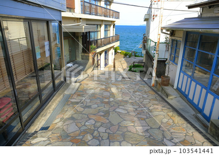 【兵庫県】晴天の赤穂御崎(きらきら坂) 【兵庫県】晴天の赤穂御崎(きらきら坂) 103541441