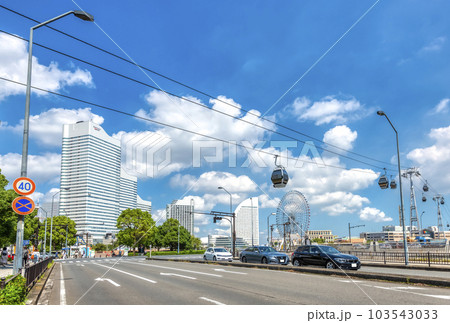 横浜桜木町の都市風景 ロープウェイ 横浜桜木町の都市風景 ロープウェイ 103543033