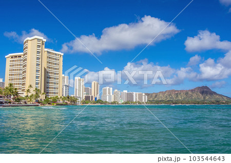 ハワイの風景【ワイキキビーチ】 103544643