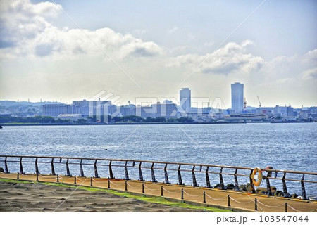 【神奈川】横須賀 馬堀海岸からの風景 【神奈川】横須賀 馬堀海岸からの風景 103547044
