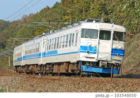 北陸本線 津幡ー倶利伽羅 JR西日本 475系 A07編成(金沢) 北陸本線 津幡ー倶利伽羅 JR西日本 475系 A07編成(金沢) 103548050