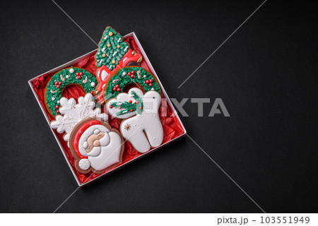 Fresh delicious baked christmas or new year gingerbread cookies 103551949