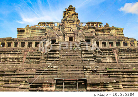 【シェムリアップ】ピミアナカス遺跡 103555284