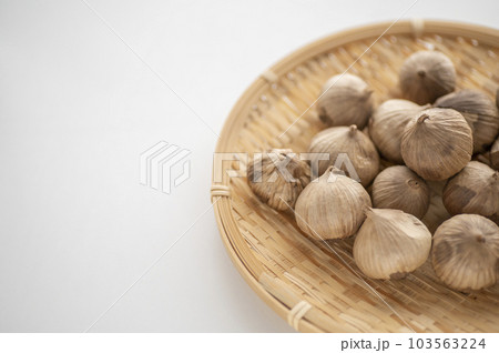 疲労回復一片種の黒ニンニク 103563224