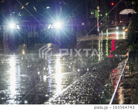 豪雨 豪雨 103564743