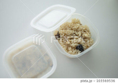 炊き込みご飯を小分け冷凍 炊き込みご飯を小分け冷凍 103569536