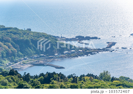 八望台　二ノ目潟・戸賀湾 103572407