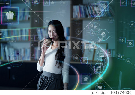 会議をするビジネスパーソン 会議をするビジネスパーソン 103574600