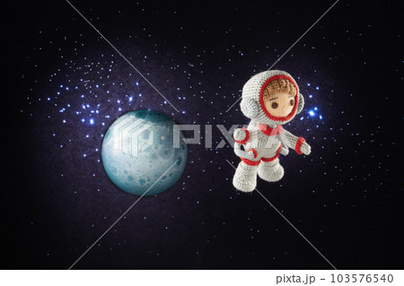 あみぐるみ人形　宇宙飛行士イメージ 103576540