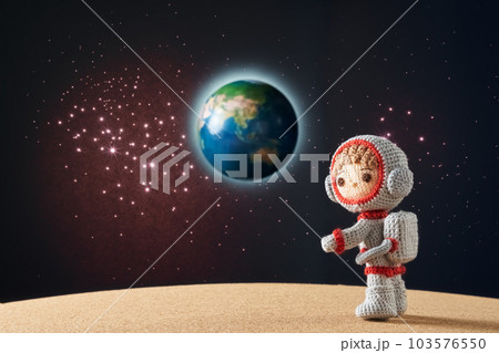 あみぐるみ人形 宇宙飛行士イメージ あみぐるみ人形 宇宙飛行士イメージ 103576550