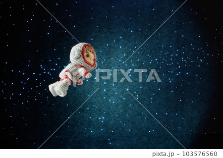 あみぐるみ人形　宇宙飛行士イメージ 103576560