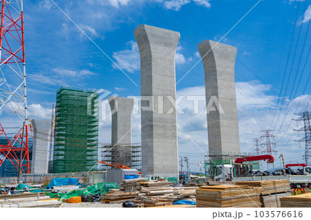 新名神高速工事現場　淀川左岸 103576616