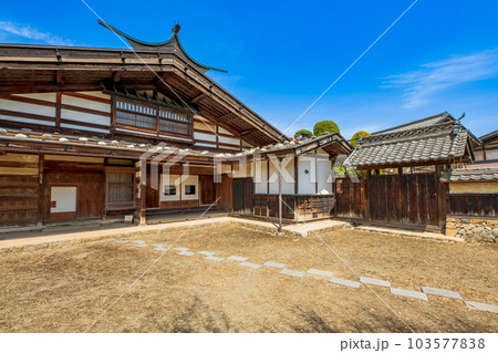 長野県　塩尻市　中山道　塩尻宿　重要文化財　堀内家住宅 103577838