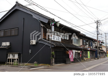 新潟 糸魚川 日本酒酒蔵 猪又酒造(月不見の池) 新潟 糸魚川 日本酒酒蔵 猪又酒造(月不見の池) 103577895