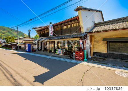 長野県 長和町 中山道 和田宿の町並み 長野県 長和町 中山道 和田宿の町並み 103578864