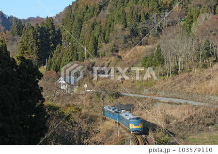 大糸線 中土ー南小谷 JR西日本 キヤ191系 第3編成(山口) 大糸線 中土ー南小谷 JR西日本 キヤ191系 第3編成(山口) 103579110