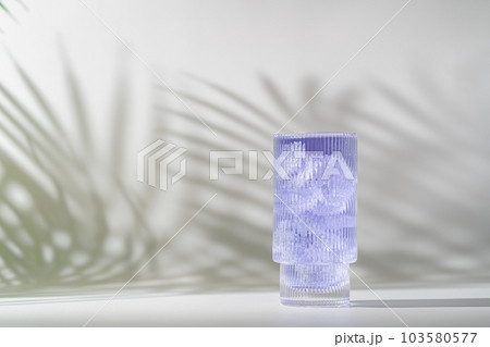 Summer refreshing drink. 103580577