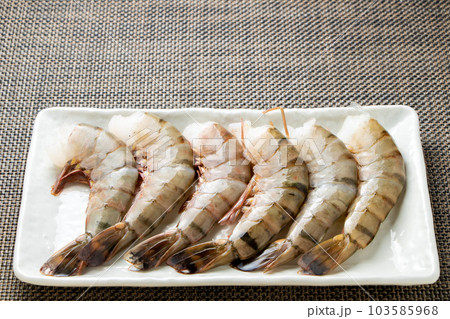 海老(養殖ブラックタイガー)。 海老(養殖ブラックタイガー)。 103585968