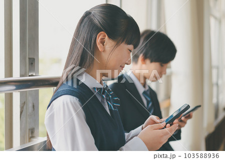 Middle school 103588936