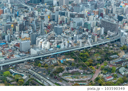 大阪の都市風景 大阪の都市風景 103590349