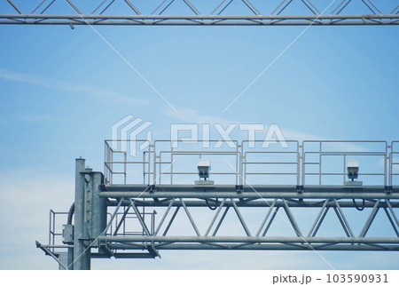 青空と雲とオービス 103590931