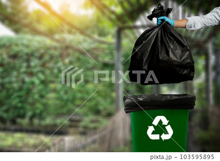 Man-hand garbage 103595895