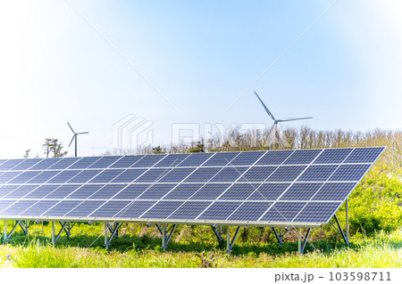 太陽光発電 ソーラーパネル 風力発電 太陽光発電 ソーラーパネル 風力発電 103598711