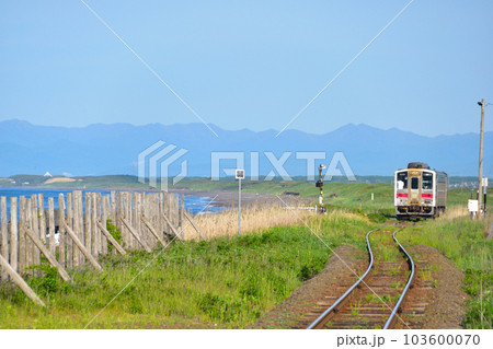JR釧網本線　北浜駅付近 103600070