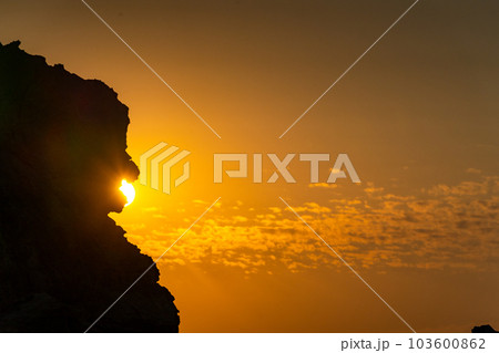 潮瀬埼岩礁地帯奇岩怪石 夕景 潮瀬埼岩礁地帯奇岩怪石 夕景 103600862