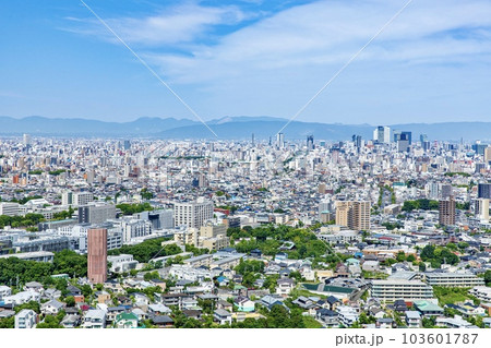 東山スカイタワーから眺める名古屋駅方面の街並み 103601787