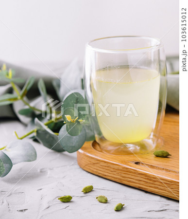 Summer cold tea and fresh herbs rosemary in glasses 103615012